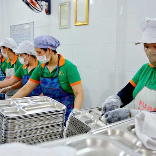 Quy trình vệ sinh công cụ - dụng cụ tại bếp ăn