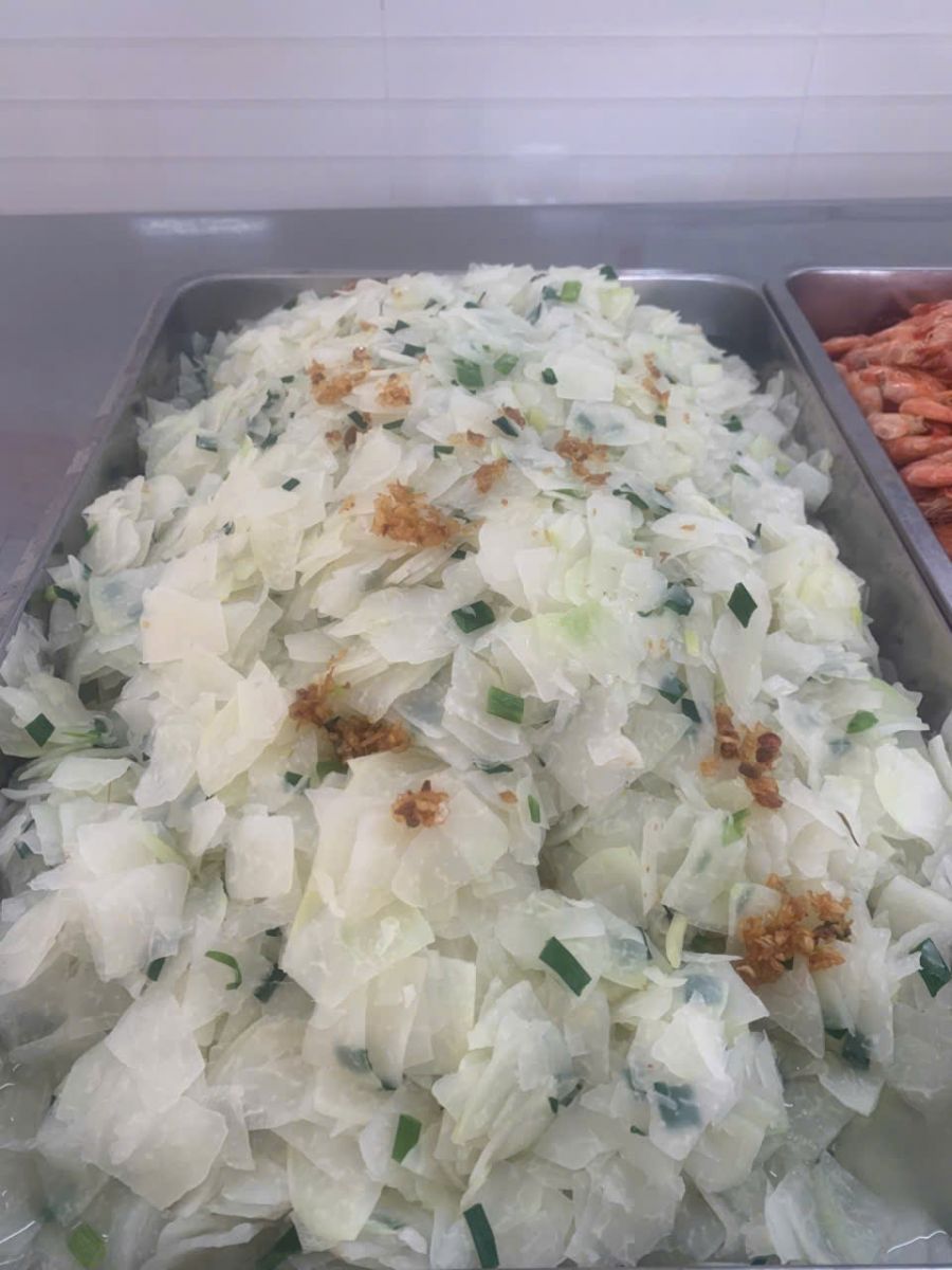 Canh nóng hổi đủ chất cho bé