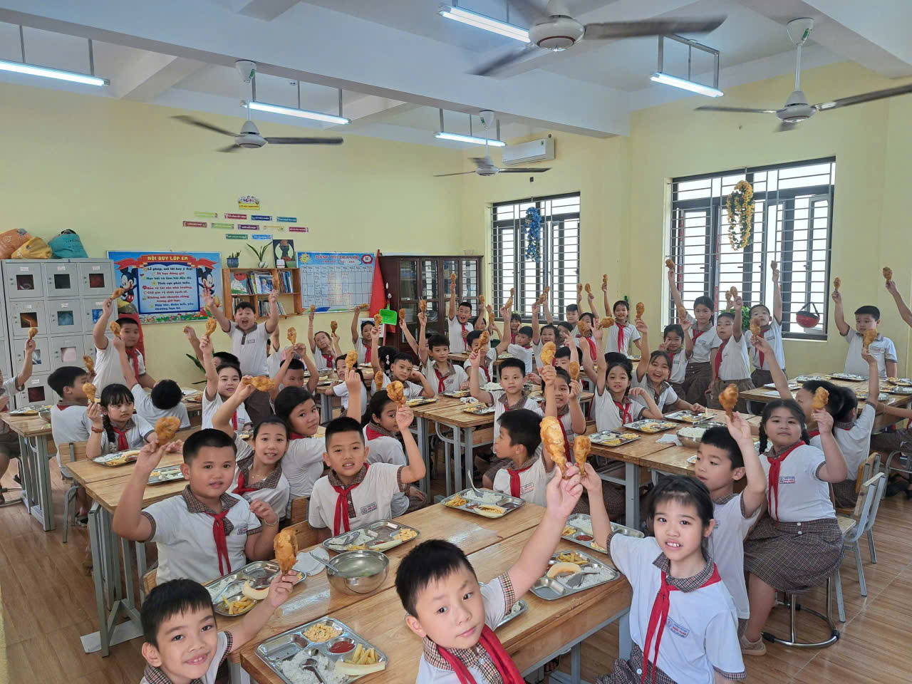 Dịch vụ cung cấp suất ăn bán trú uy tín