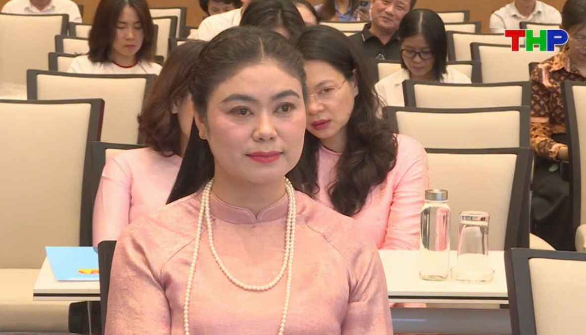 Giám đốc Bùi Thị Thúy Mẫn phát biểu tại Hội nghị ATVSTP Hải Phòng